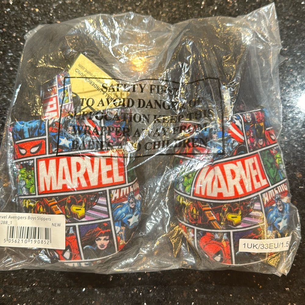 Marvel kids slippers
